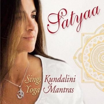 Bild von Satyaa: Satyaa Sings Kundalini Yoga Mantras (GEMA-Frei) (CD)