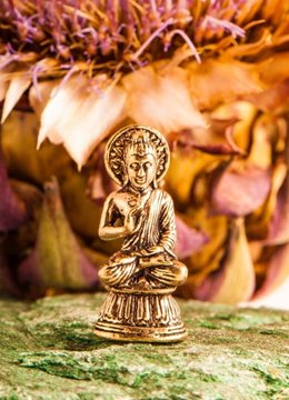 Bild von Glücksbringer Segnender Buddha aus Messing, 3.2cm